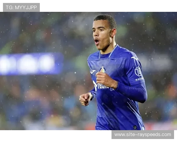 格林伍德表现引英超关注，未来去向成焦点