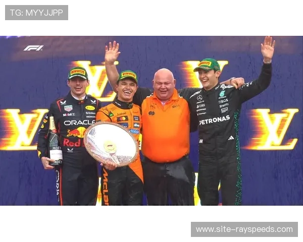 奥地利大奖赛诺里斯与维斯塔潘发生碰撞，赛后言论引发关注