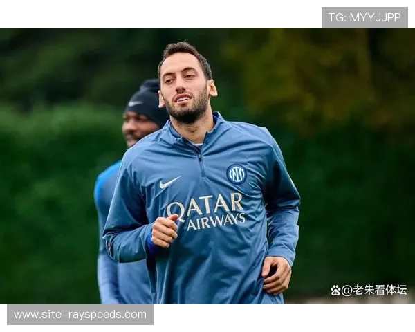 恰尔汗奥卢里程碑战役伤退，国米中场危机浮现